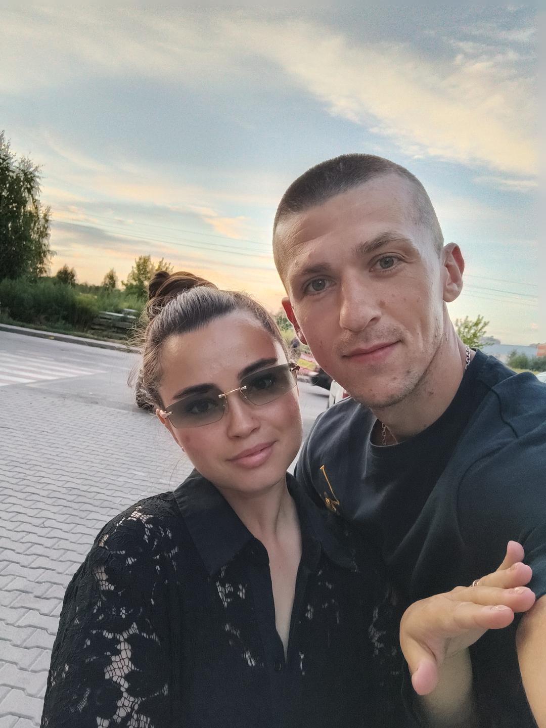 Моя 🥰 How old do you think this couple is?
Как вы думаете, какой возраст у этой парочки ?
