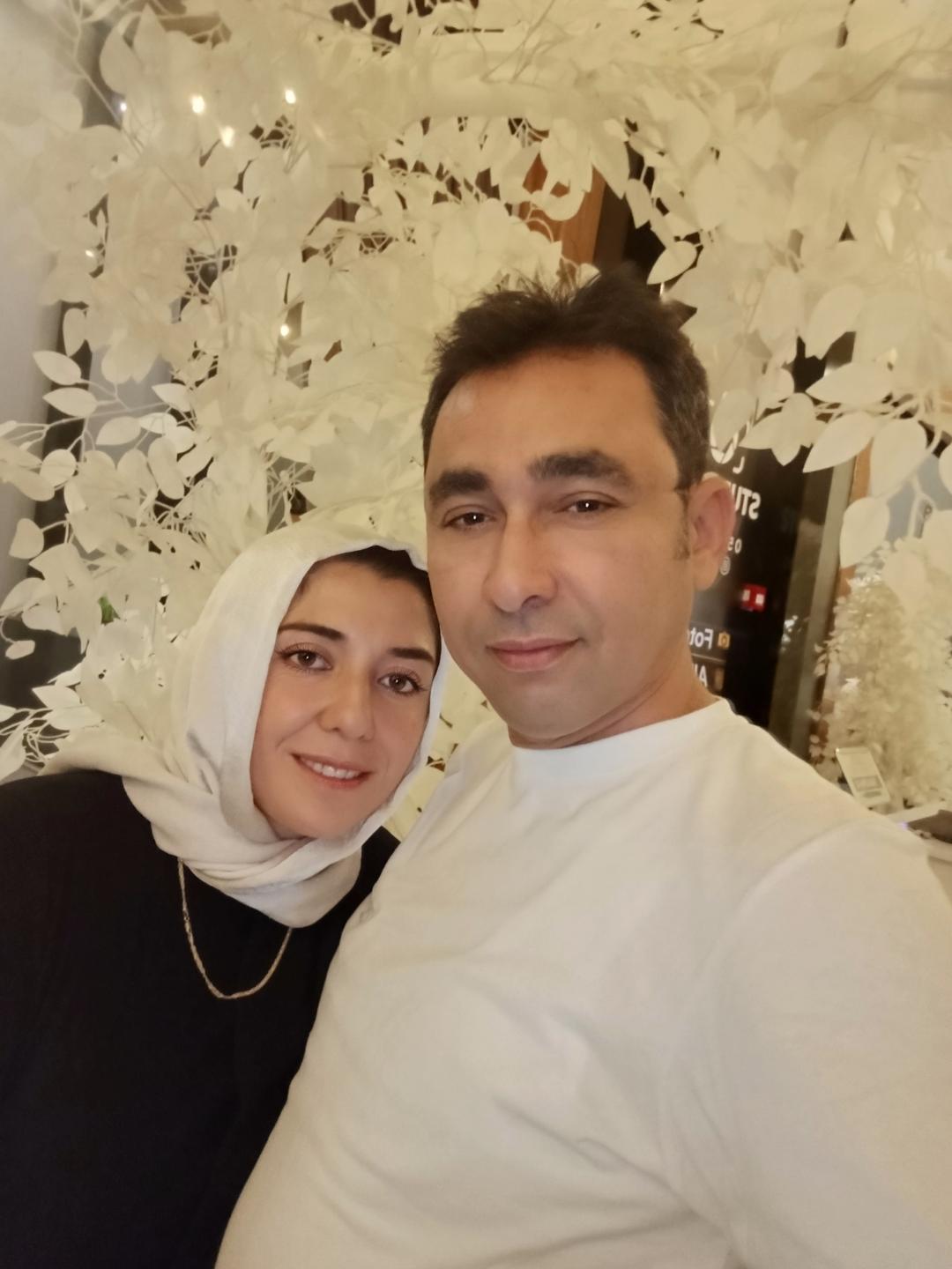 Herkes sevdiği ile mutlu olması temenni ederim... (2 of 2)