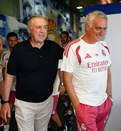 ⚪️👋🏼 Carlo Ancelotti, at Valdebebas today to attend Real Madrid training session.