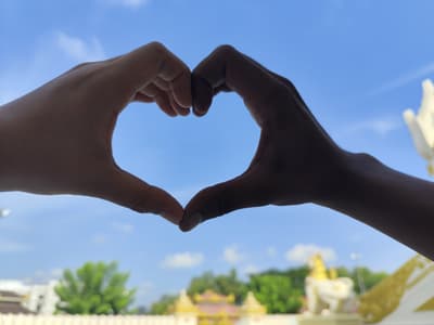 A very beautiful sky with a heart shape 😍