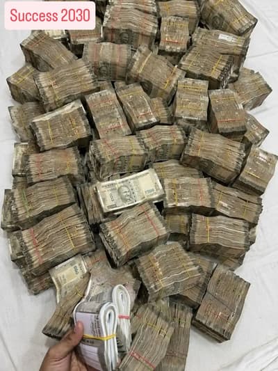 money is everything 🌄
