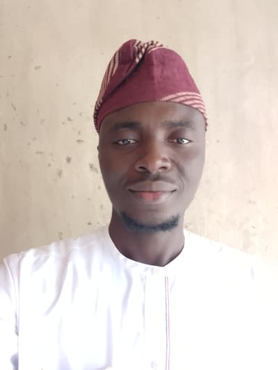 Yoruba native attire,
my heritage, my culture.
I am a Nigerian,
I'm an African. 

Great time to say Goodnight from here