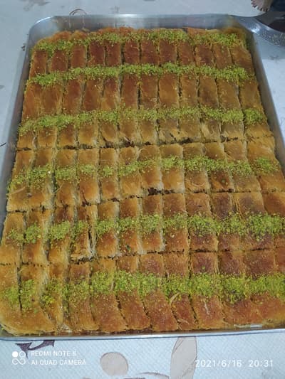 😎 Yes, who wants Burmese kadayıf dessert? 😎