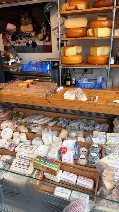 Enjoy your weekend 🧀🍷